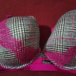 Very Sexy Pushup Bra